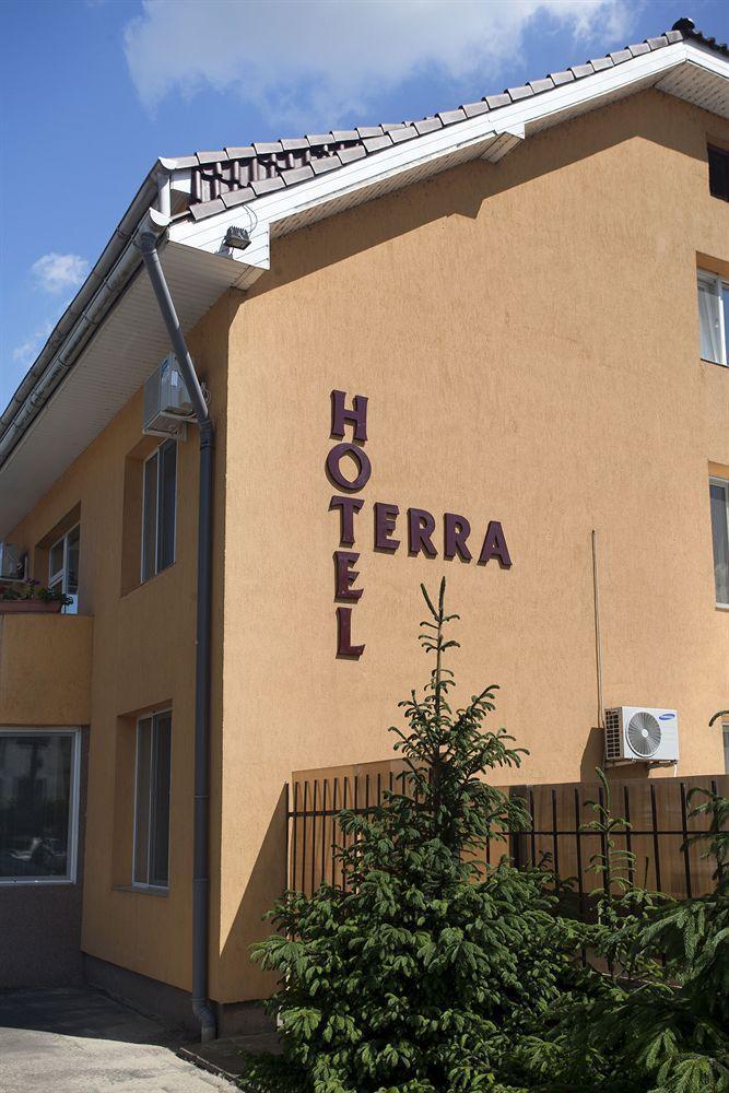 Hotel Terra Орадя Екстер'єр фото